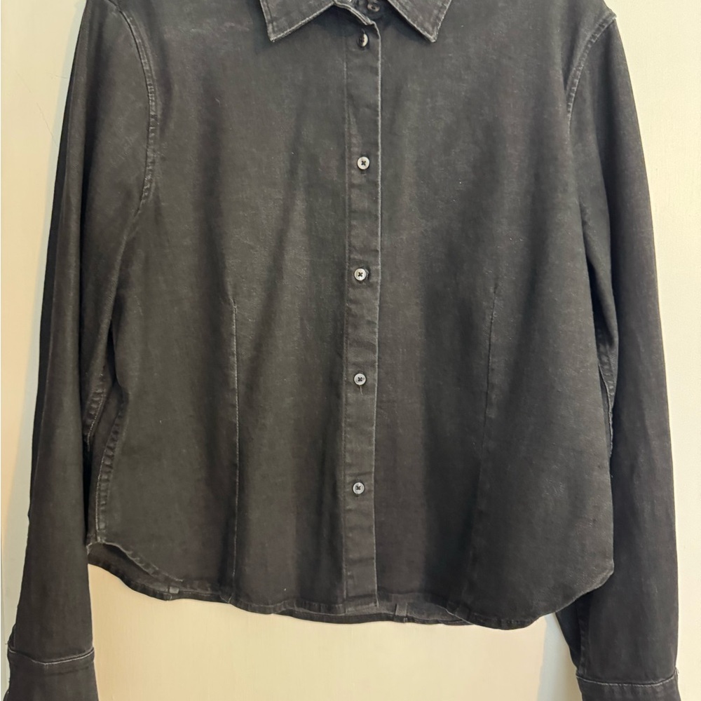 GAP Women's Black Button Down Shirt